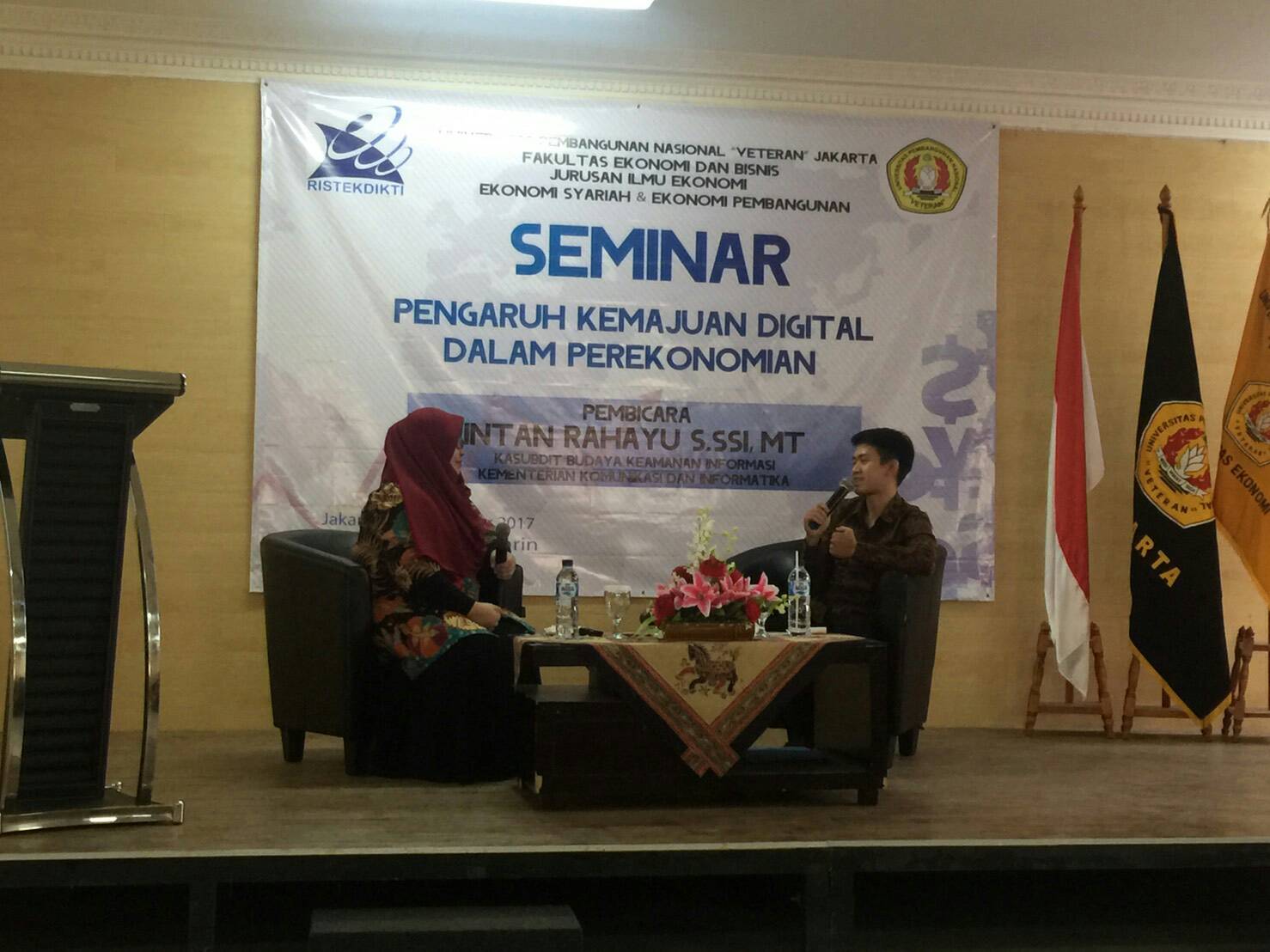 seminar_syariah_2.jpg