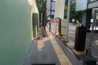 UPNVJ's New Pedestrian Path Nears Completion, Easier Access for Pedestrians to Campus