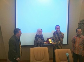 Visit of the UPNVJ RB Team to UNPAD