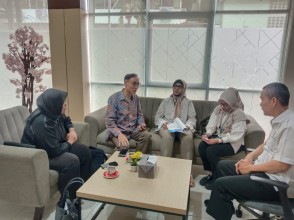 FIK UPNVJ and MAKARA UI Collaborate to Hold Computer-Based Korean Language Exam