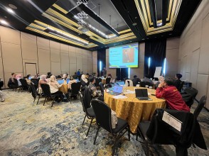 UPNVJ Holds Protocol and MC Training to Improve the Professionalism of Education Personnel