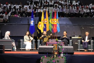 The Importance of Character Building for Gen-Z Students in the Digital Era: Inspirational Talkshow at PKKMB UPNVJ 2024