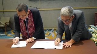 UPNVJ and UNTAN Sign MoU on Tridharma Cooperation at the 2025 Indonesian Rectors' Forum