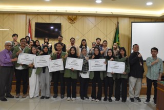 UPNVJ Students Compete for Ideas and Logic at KDMI 2024