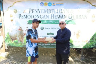 A Real Manifestation of the National Defense Campus: UPNVJ's DKM Shares the Joy of Eid al-Adha with the Residents of Limo and Pangkalan Jati