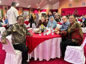 The Chancellor of UPNVJ Attended the 16th Annual Meeting of the West BKS-PTN in Palangka Raya, Discussing the 2026 West SMMPTN and International KKN
