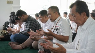 UPNVJ Holds Prayer for the Nation, Strengthening National Unity and Hope