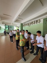 UPNVJ Chancellor Holds Eid Gathering with Cleaning Staff on First Day of Work