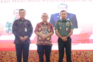 UPNVJ National Seminar Encourages Young Generation to Critically Address Digital Disinformation