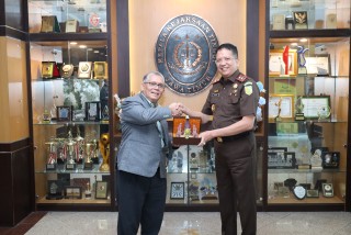 UPNVJ and UPNVJatim Explore Collaboration with the East Java High Prosecutor's Office