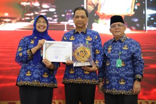 UPNVJ Strengthens Accountability and Performance Appreciation Culture for Sub-Work Unit Heads in 2025