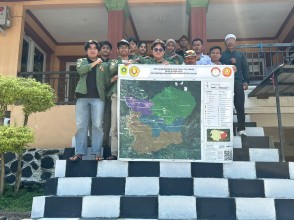 UPNVJ Faculty of Computer Science Students Promote Village Digitalization with Innovative Infographic Maps in Buanajaya