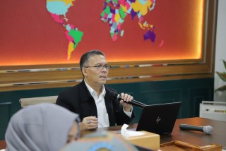 Plagiarism Literacy Program Training in the UPNVJ Environment