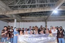 HIMAEP FEB UPNVJ Edukasi Masyarakat Desa Waru Kelola Limbah Bernilai Ekonomi melalui Development Cita Care 2026
