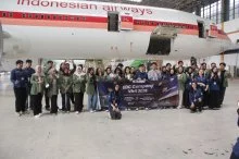 EDC FEB UPNVJ Ajak Mahasiswa Kenali Dunia Industri melalui Company Visit ke GMF AeroAsia