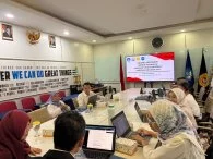 FIKES UPNVJ Gelar Review Kurikulum Program Studi Fisioterapi Program Diploma Tiga Bersama Adjunct Professor