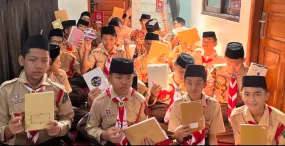 Hadapi Hoaks hingga Cyberbullying, Dosen dan Mahasiswa UPNVJ Perkuat Literasi Digital Generasi Muda di Lingkungan Pesantren
