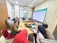 Perkuat Tata Kelola Administrasi dan Tata Kelola di Fakultas Hukum: Wakil Dekan Pimpin Rapat Penyusun Standar Operasional Bidang SDM, Perencanaan, Keuangan, Sarana Prasarana, dan Umum di Fakultas Hukum UPN “Veteran” Jakarta