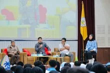 Dosen FH UPNVJ Dr. Kaharuddin Jadi Pembicara PKKMB Universitas PGRI Yogyakarta