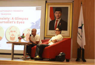 Talkshow Fotografi FISIP UPNVJ Bahas Kecemasan Iklim dari Lensa Jurnalis