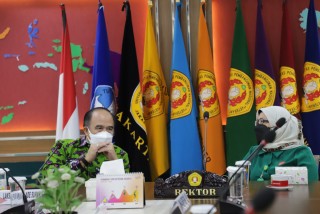 UPNVJ Jajakan Kerjasama dengan Laksamana TNI (Purn) Dr. Ade Supandi : Kampus Bela Negara harus memiliki budaya yang kuat