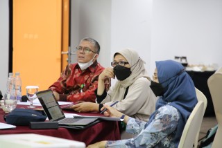 Pastikan Sesuai IKU, Rektor Lakukan Evaluasi Rensta 2020 - 2024