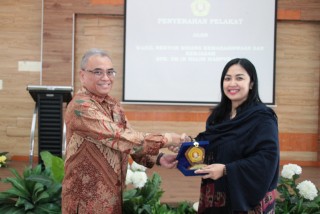 Meningkatkan Wirausaha Muda Kreatif dan Inovatif, UPNVJ Gelar Workshop Penulisan Proposal KBMI 2019