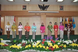 UPNVJ Memperingati Hari Kartini dan  Hari Bumi 2018