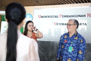 Sambutan Hangat dan Penuh Keakraban, Rektor UPNVJ Terima Delegasi De La Salle-College of Saint Benilde Filipina