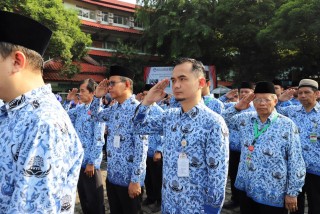 Upacara di Setiap Tanggal 17 Merupakan Bentuk Cinta Tanah Air UPNVJ