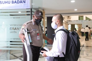 Taat Prokes! Begini Suasana Pembelajaran Tatap Muka (PTM) Terbatas di UPNVJ