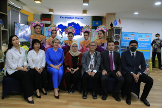 Delegasi Kazakh Ablai Khan University Kunjungi UPNVJ