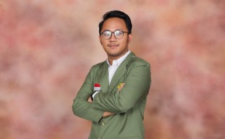 Mahir Membuat Poster, Fahmi Kamaludin Sabet Penghargaan Karya Mahardika