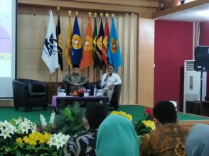 FEB Kenalkan Bisnis Online Syariah dengan  SEMINAR SHARE’I 2018