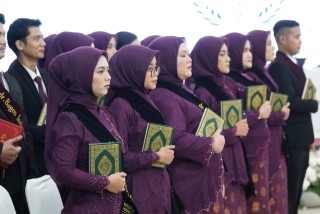 Fakultas Kedokteran UPNVJ Ambil Sumpah 22 Dokter Baru, Total Lulusan Capai 3.560 Dokter