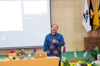 Lokakarya Percepatan Kenaikan Jabatan Akademik Lektor Kepala dan Guru Besar bagi Dosen Tetap di Lingkungan UPNVJ.