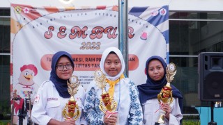 Bernuansa Bela Negara, KSR PMI UPNVJ Gelar Kegiatan SEMBUR 2023
