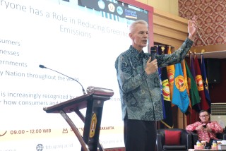 Undang Guest Lecture dari Kentucky, FEB UPNVJ Hadirkan Kuliah Ekonomi Berkelanjutan