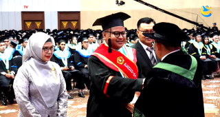Dari Riset Hukum hingga Pencak Silat, Fadhil Raih Karya Mahardika di Wisuda ke-76 UPNVJ