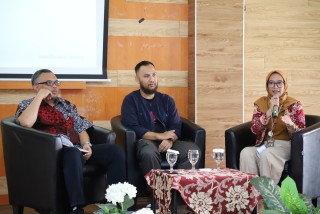 Mahasiswa FEB Bersama Para Ahli, Bahas Tuntas Dunia Usaha di Era Ekonomi Digital