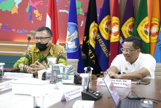 Sharing SPIP dan Pengelolaan Unit Usaha, UPNVJ Terima Kunjungan Polban