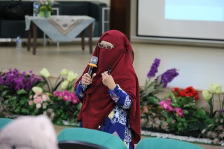 Rintis Kelas Internasional, UPNVJ Gelar Program Pelatihan Bahasa Inggris Untuk Dosen