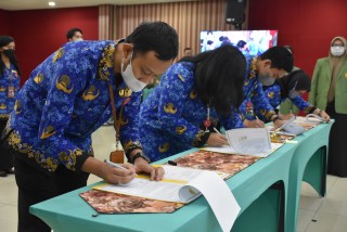 Pelantikan PNS: 49 Orang Siap Mengabdi di UPNVJ
