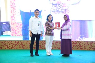 Tingkatkan Capaian Akreditasi International, LP3M UPNVJ Gelar Workshop Monitoring dan Evaluasi CPL dan CPMK