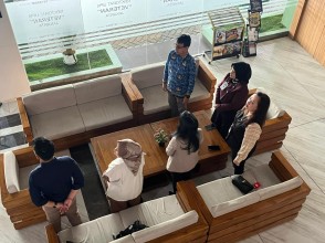 UPNVJ Wajibkan Sivitas Akademika Nyanyi Lagu Indonesia Raya Setiap Senin & Kamis Pukul 10.00 WIB