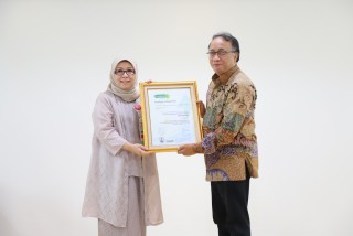 Capaian Terbaru 2020, UPN Veteran Jakarta Terima Sertifikat ISO 21001:2015