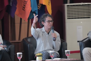 Riri Riza hingga Andre Taulany Hadir di Seminar Nasional Prodi Kajian FTVM UPNVJ