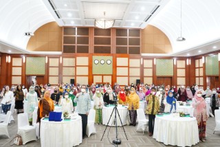 Peringati Hari Ibu, Dharma Wanita Ditjen Diktiristek Ajak Perempuan Berdaya Majukan Indonesia