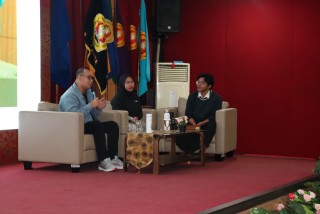 Seminar HIMAEP UPNVJ Dorong Literasi Finansial Mahasiswa