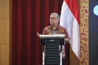 Rektor UPNVJ: Berpikir Kritis Jadi Benteng Menghadapi Banjir Informasi dan AI